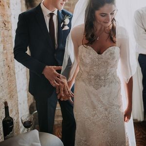 Ivory-Lace-Fit n Flare-Wedding Dress